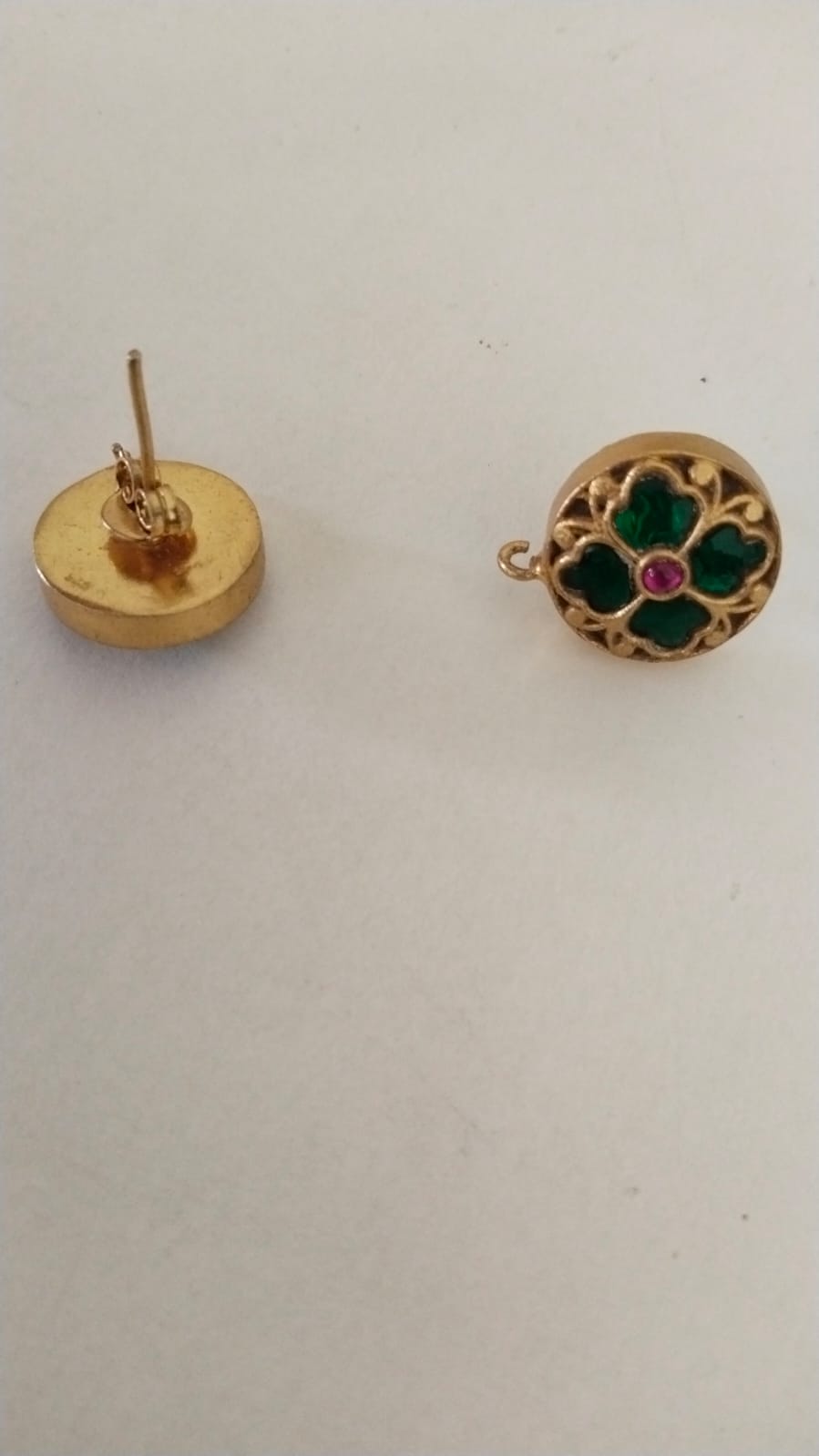 Kumadini Studs